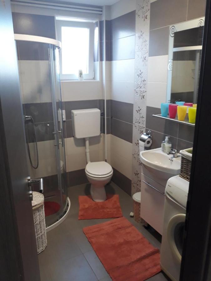 Tri Srece Apartamento Ogulin Exterior foto